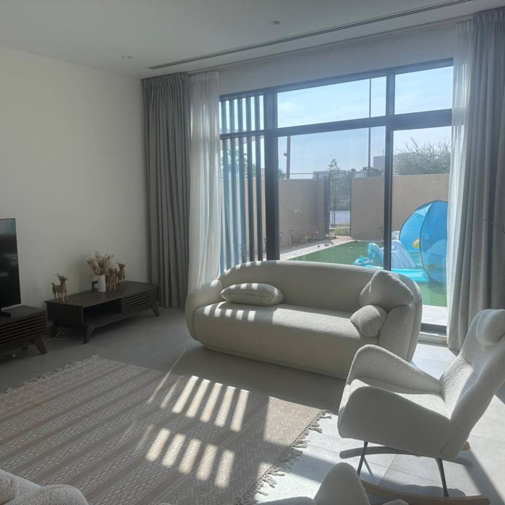 Image hover effect image